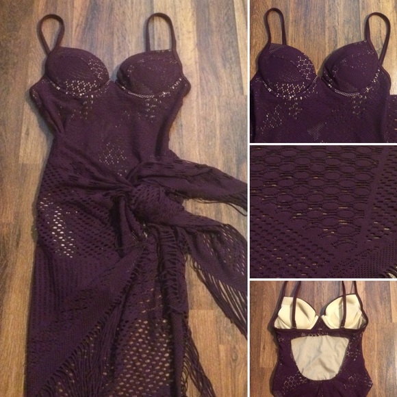 Victoria's Secret Other - 🔴2/$10 5/$20 Sexy Victoria’s Secret Suit W/Sarong